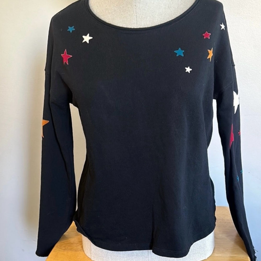 Black Star Patterned Women's Top
